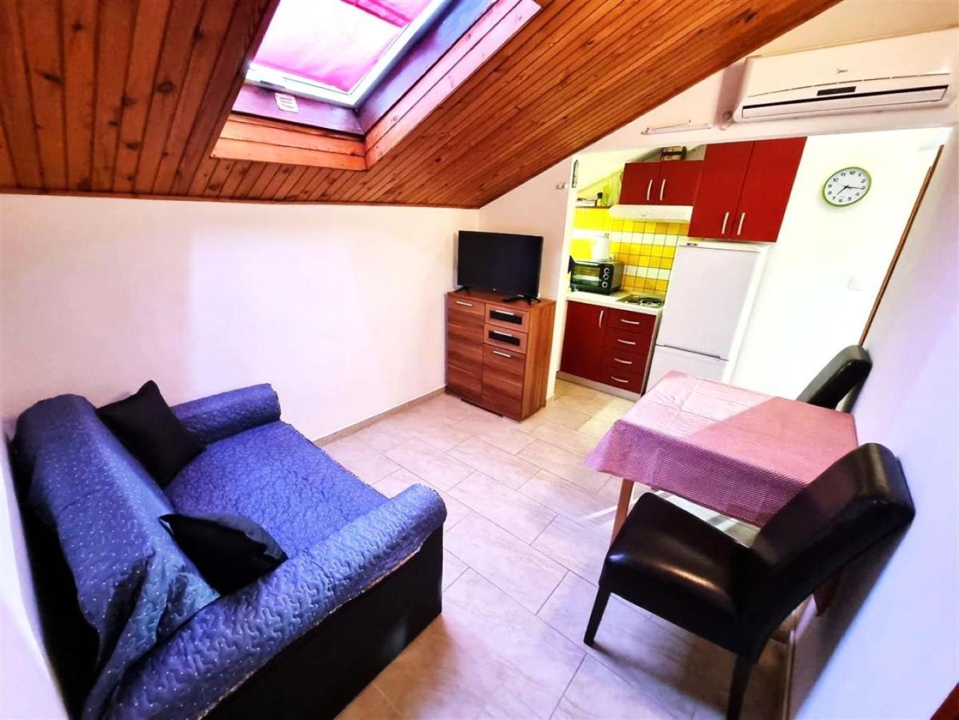 Apartmani Banic Postira Exterior foto