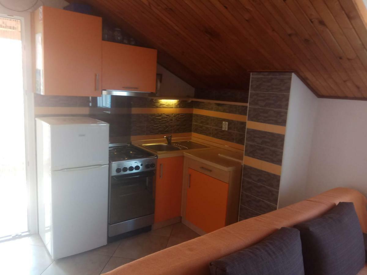 Apartmani Banic Postira Exterior foto